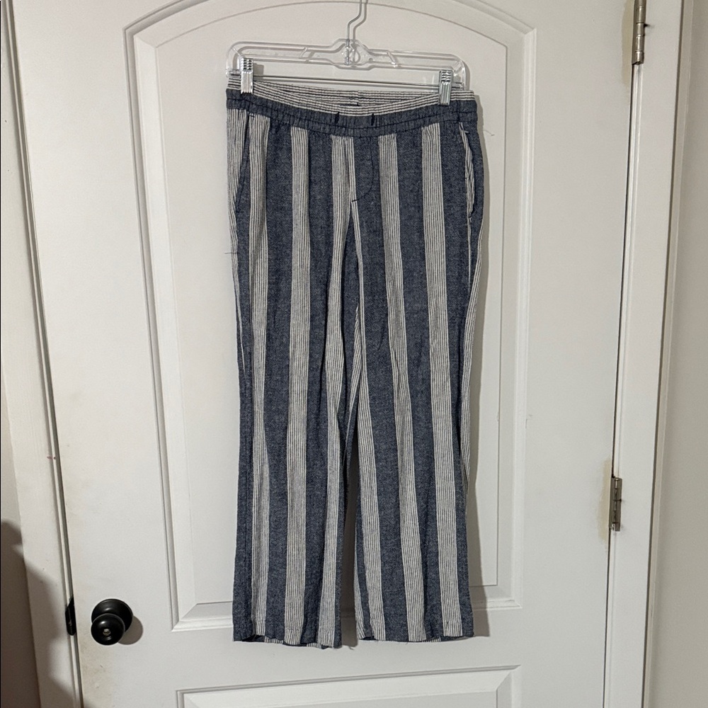 Old Navy Navy and White Striped Pants